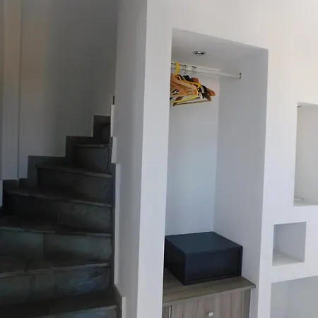 South Rooms- Beachfront Apartment *