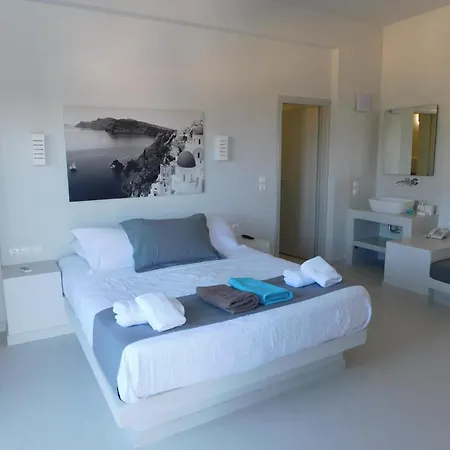 Apartment South Rooms- Beachfront