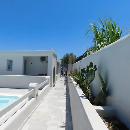 South Rooms- Beachfront
